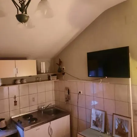 Famous Promenade Riva سبليت