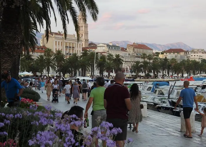 Famous Promenade Riva